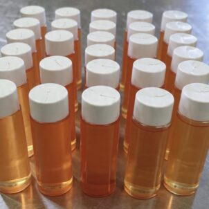 SUPER LIGHTENING BODY OIL